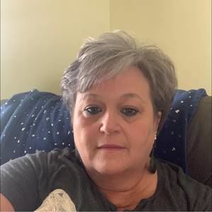 Meet your Posher, Pam